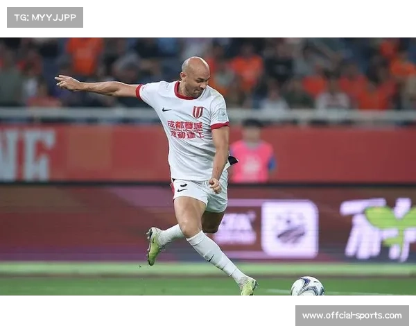 费利佩梅开二度助成都蓉城取胜 个人进球数跃升至中超第五 费利佩梅开二度助成都蓉城取胜 个人进球数跃升至中超第五